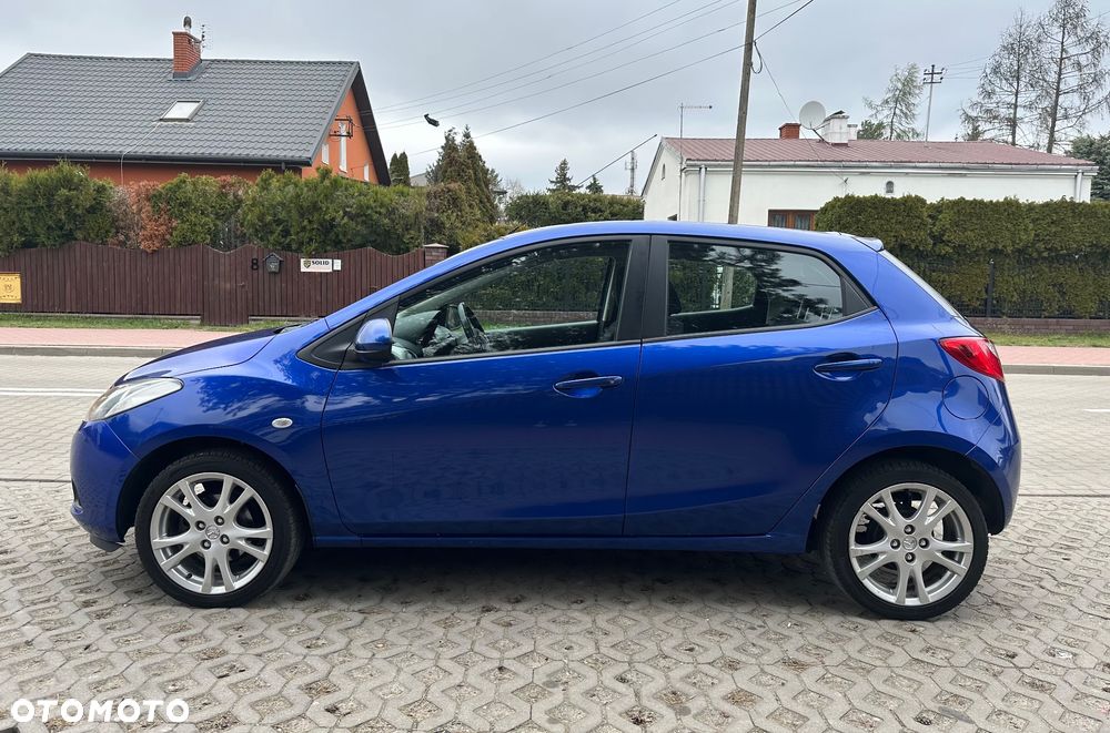 Mazda 2 - 7