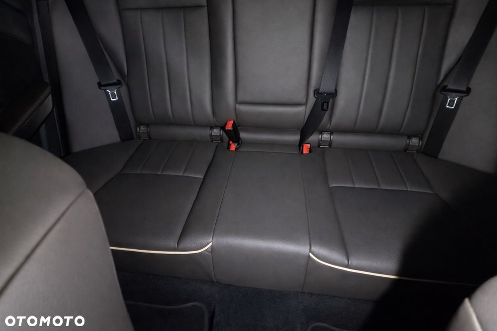 Mercedes-Benz GLK 350 4Matic (BlueEFFICIENCY) 7G-TRONIC - 11