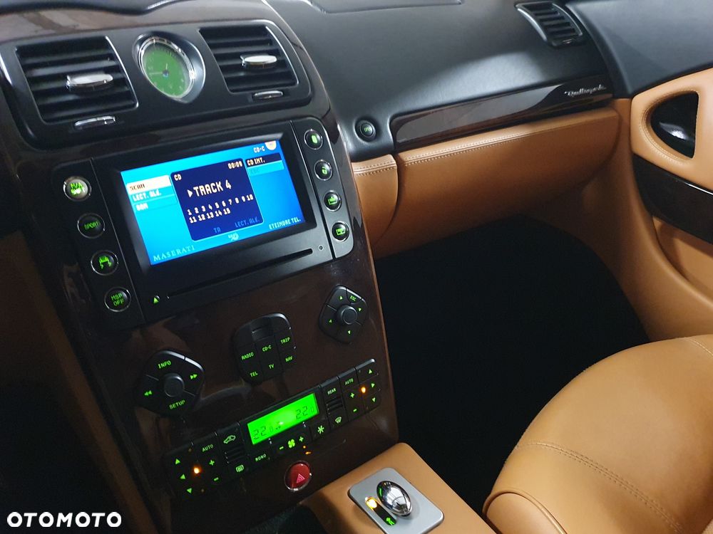 Maserati Quattroporte - 4