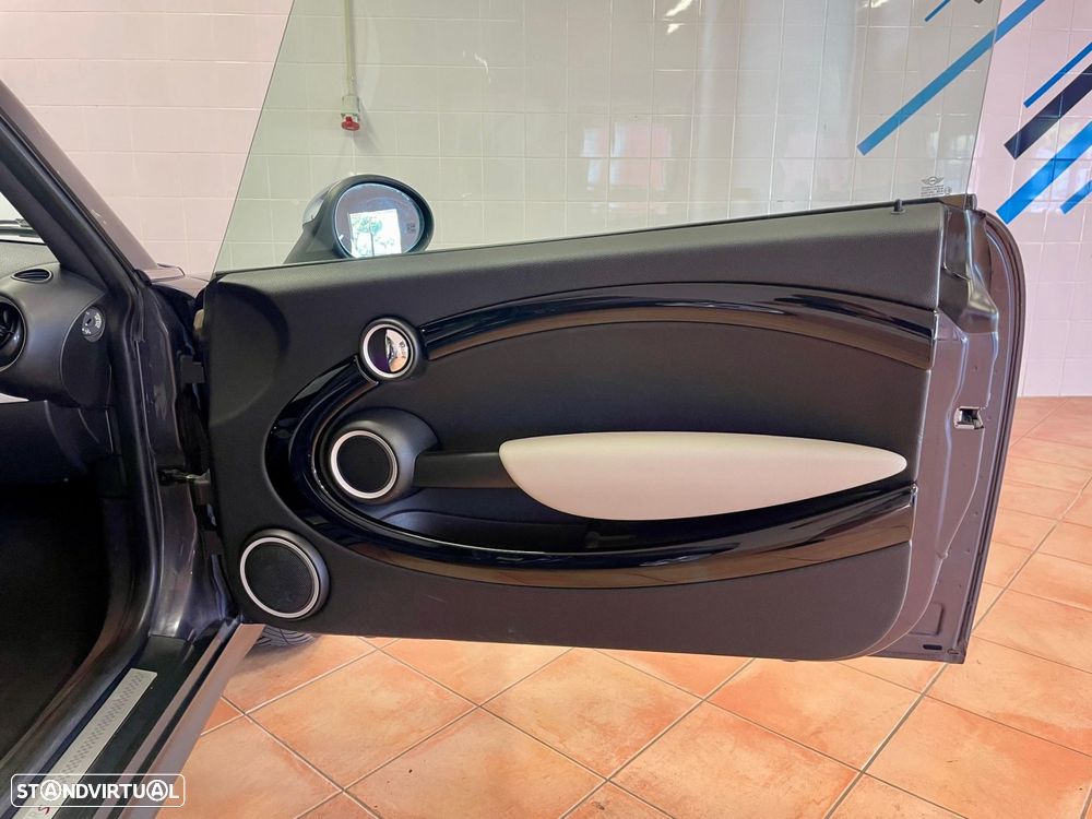 MINI 3 Portas Cooper S Auto - 30