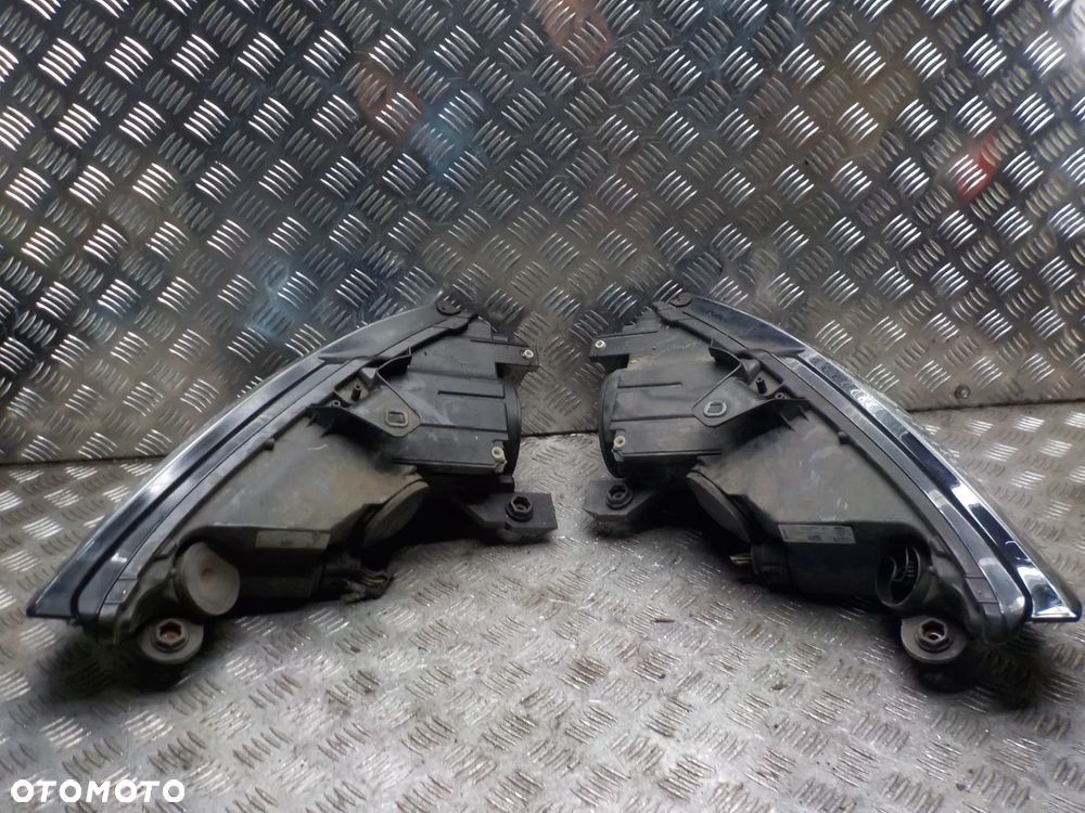 AUDI A3 8V LAMPA LEWA LUB PRAWA PRZOD WERSJA ANGIELSKA 8V0941003A 8V0941004A - 4