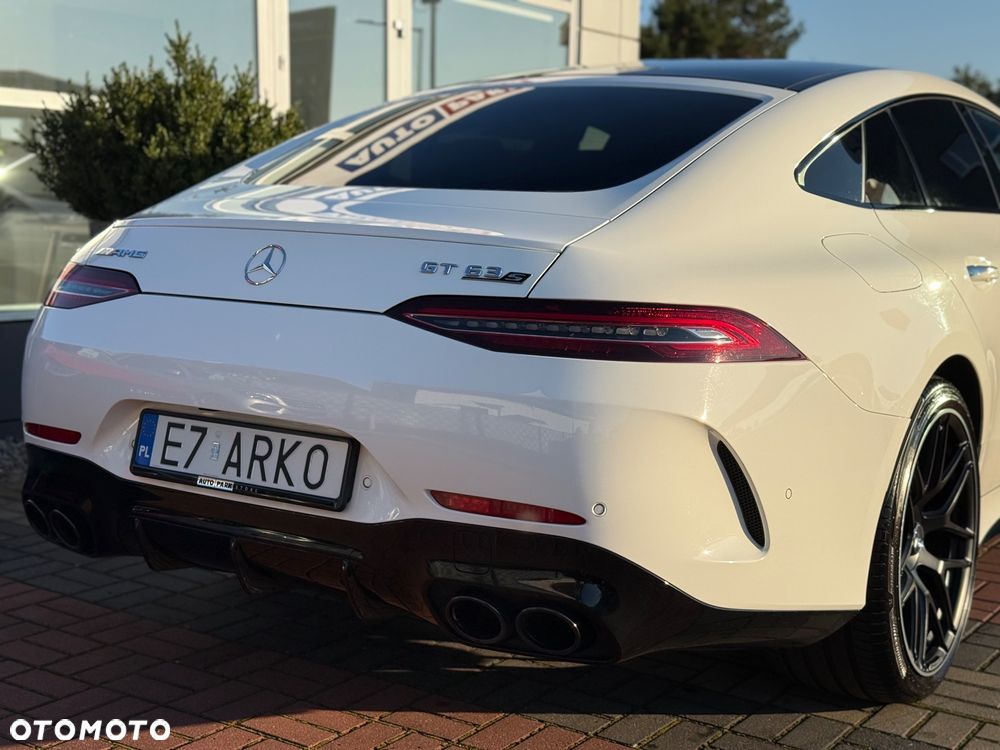Mercedes-Benz AMG GT 43 - 13