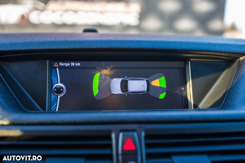 BMW X1 xDrive28i Aut. - 33