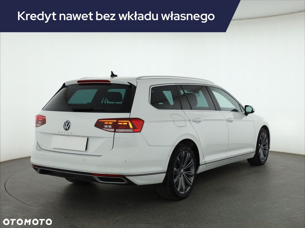 Volkswagen Passat Variant - 7