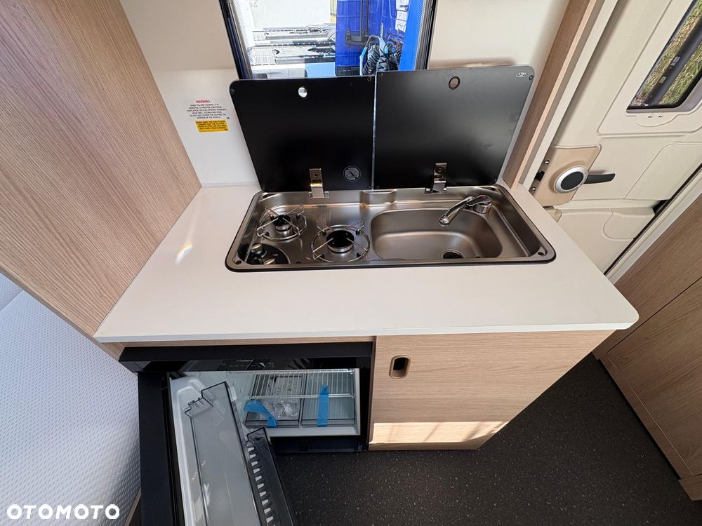 Adria Aviva 400 PS - 15
