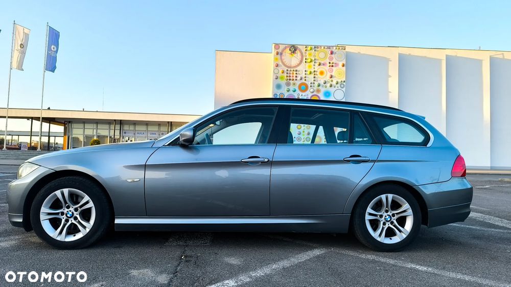 BMW Seria 3 318d DPF Edition Exclusive - 8