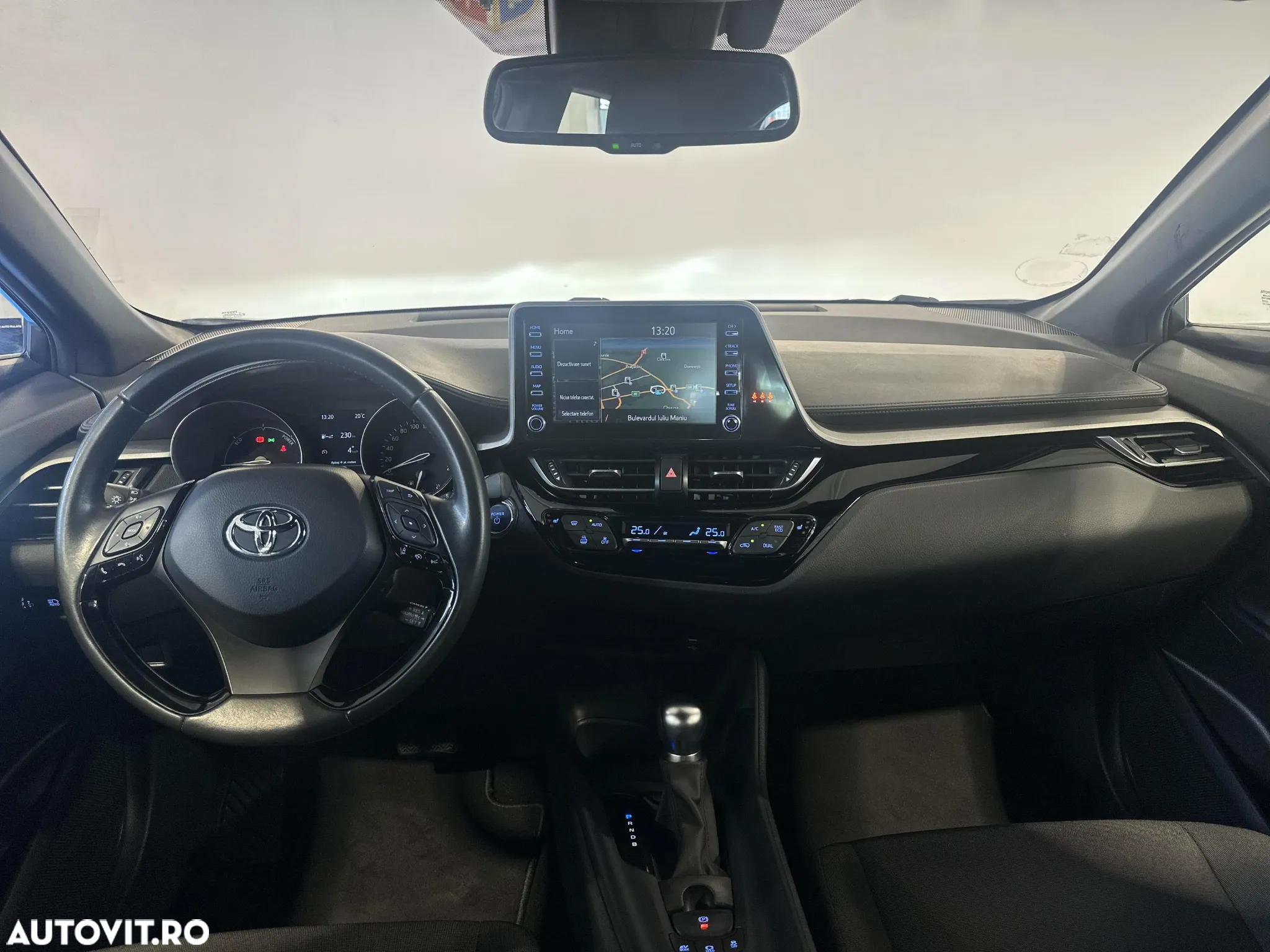 Toyota C-HR - 9