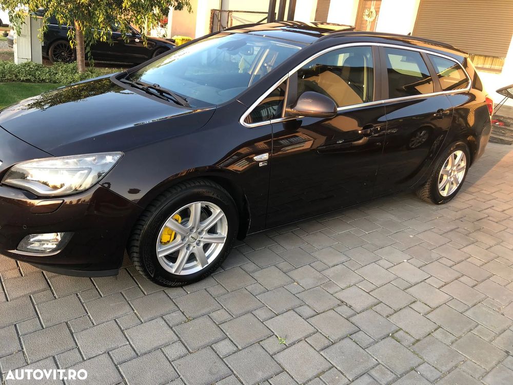 Opel Astra 1.7 CDTI DPF ecoFLEX Start/Stop 150 Jahre - 3