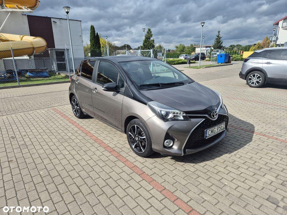 Toyota Yaris 1.0 Premium EU6 - 1