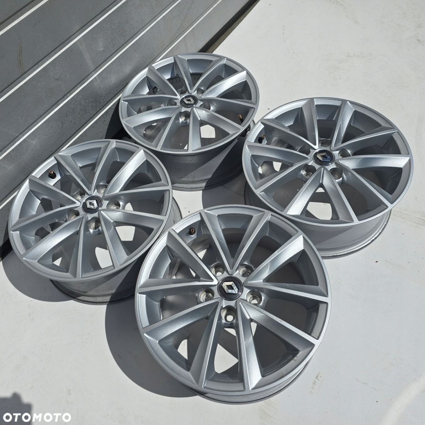 RENAULT MEGANE SCENIC FLUENCE TALISMAN CAPTUR TRAFIC 16 5X114.3 ET41 4X - 2