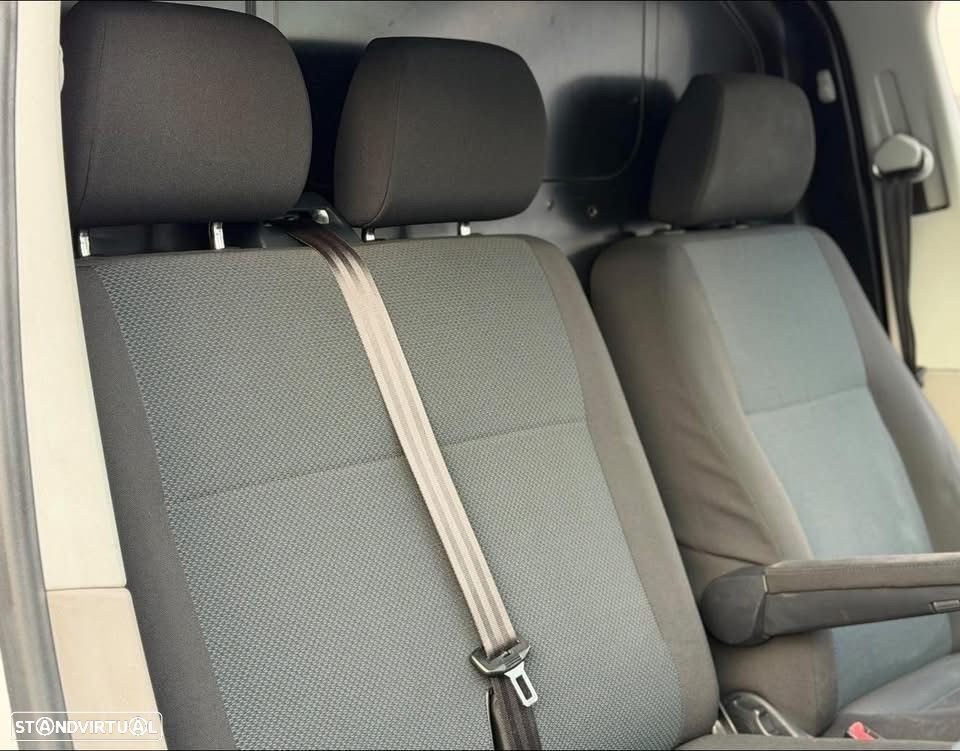 VW Transporter 2.0 TDI BM CD Longa Extra AC - 4