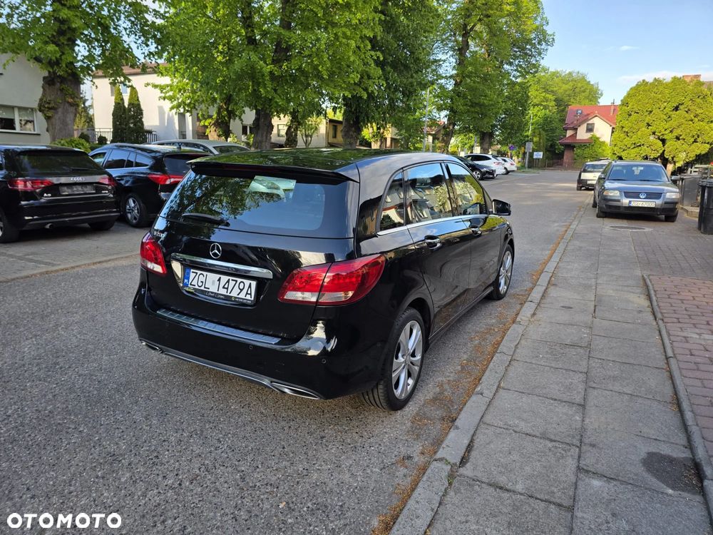 Mercedes-Benz Klasa B 200 7G-DCT Edition - 6