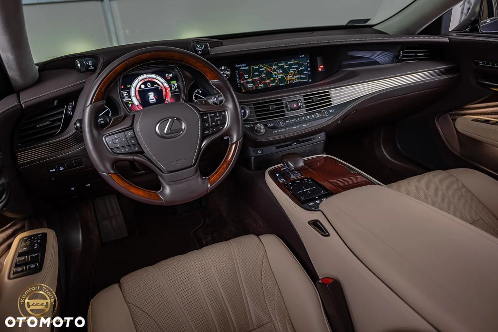 Lexus LS 500h Prestige AWD - 12