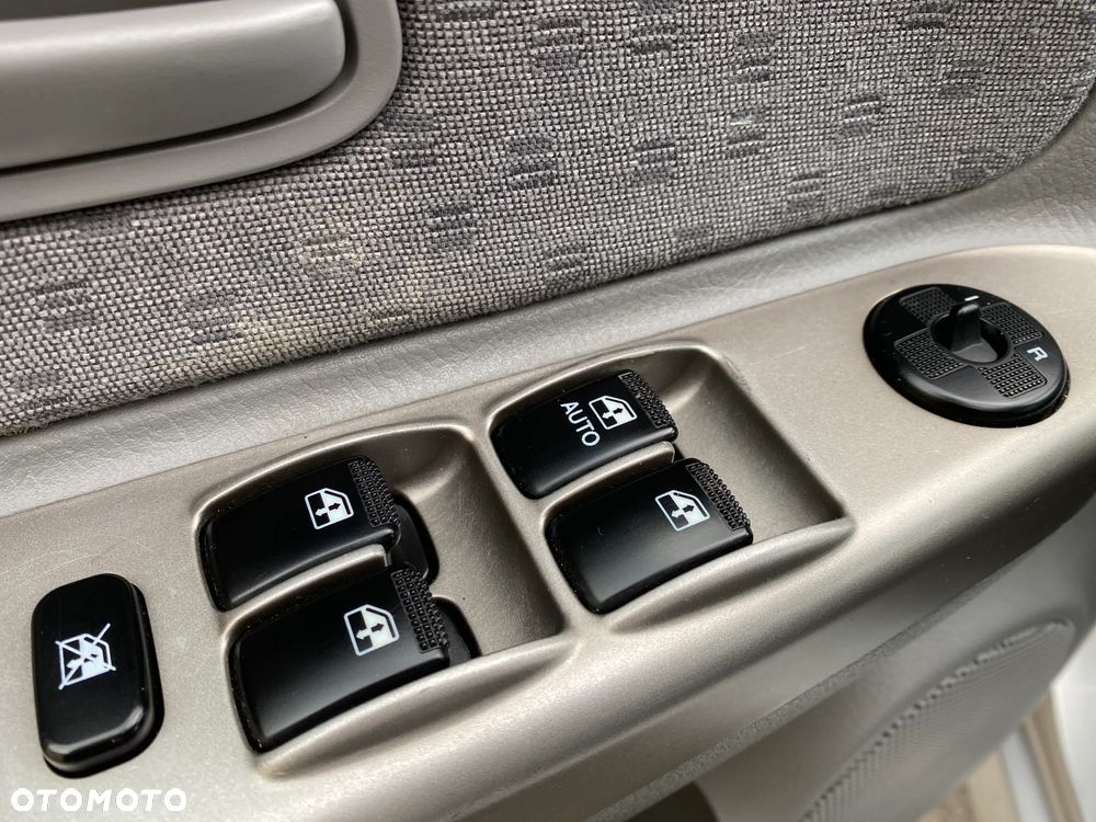 Kia Rio 1.3 RS (klm) - 9