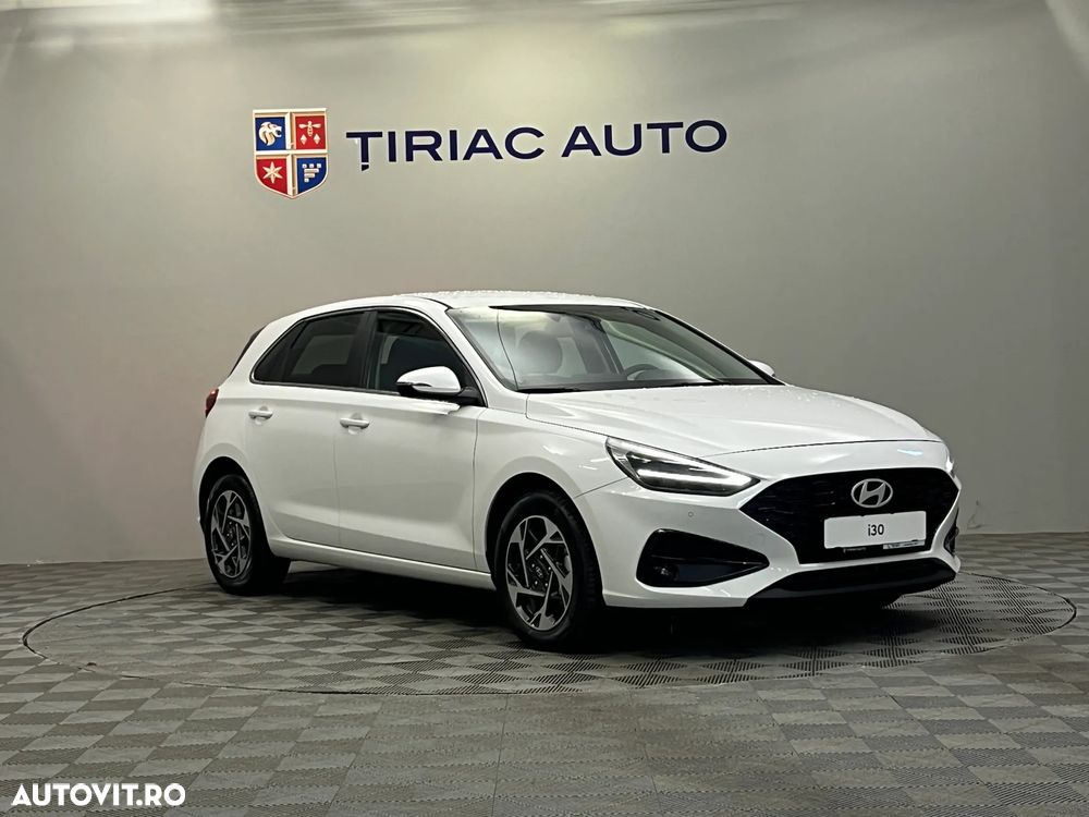 Hyundai i30 1.5 96CP M/T Highway - 1