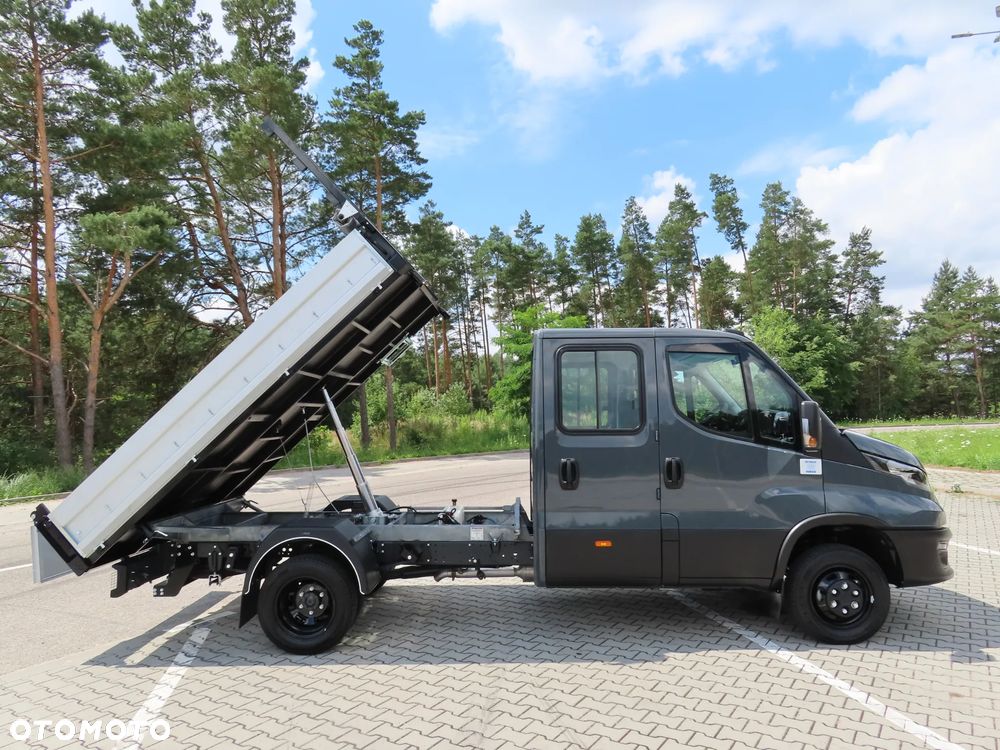 Iveco DAILY 35C16 Doka Dubel Brygadowy MIXTO 6-Cio Os.+755 Kg Ład. Wywrotka Kiper Wywrot x 3 str. 3100 mm Długość + Stelaż i Plandeka 2100 mm Wysokość Renomowanej Firmy RomCar Rozstaw Osi 3750 mm Blokada Tylnego Mostu WZMACNIANY HAK 3500 Kg 55 Tys Km Przeb. Stan Auta JAK NOWY POLECAM - 3