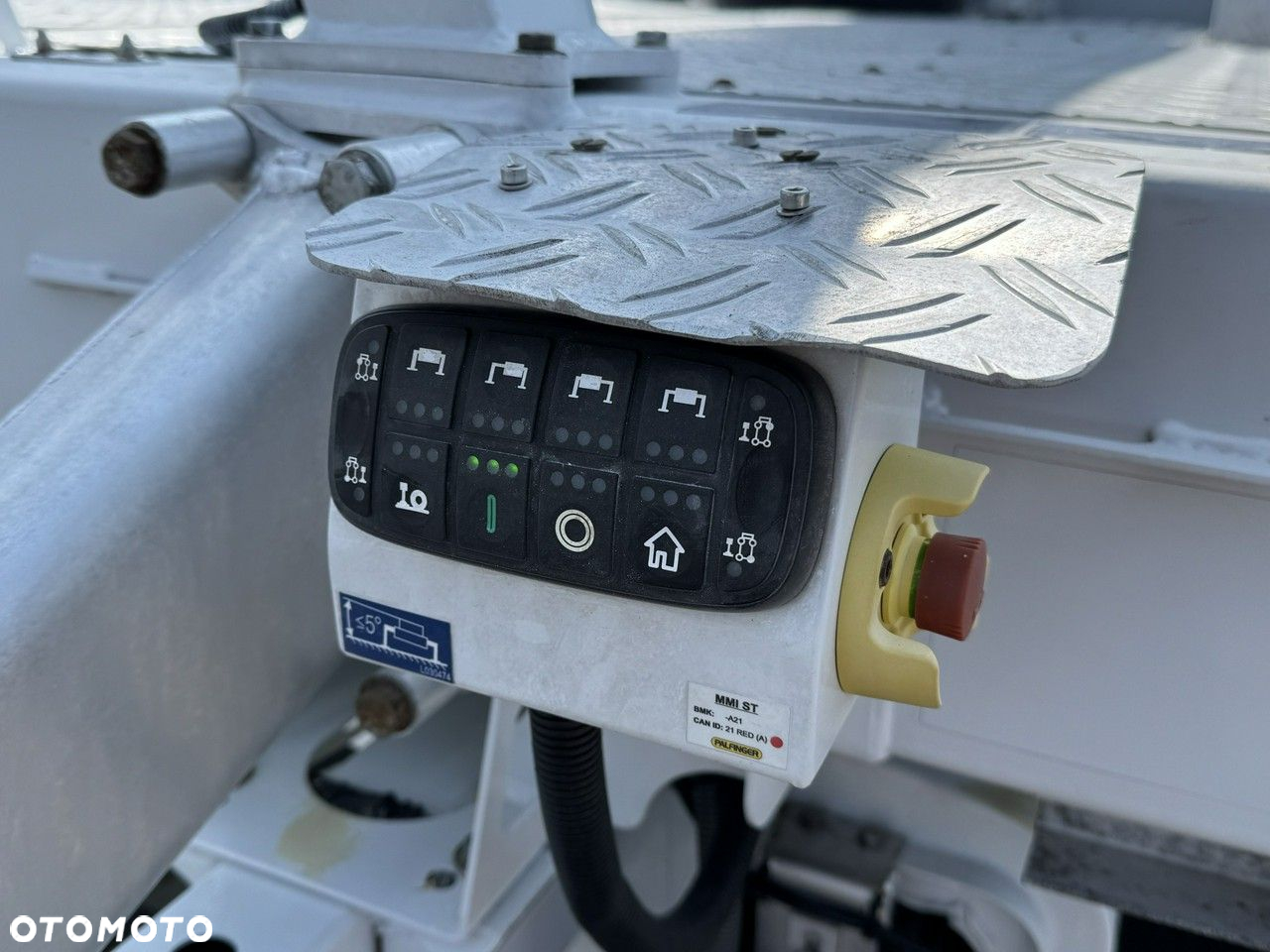 Mercedes-Benz Sprinter - 20