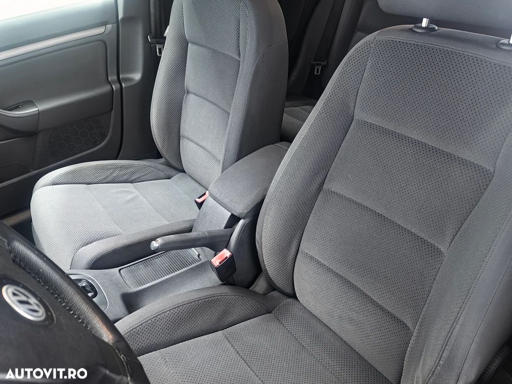 Volkswagen Golf 1.6 Automatik - 16