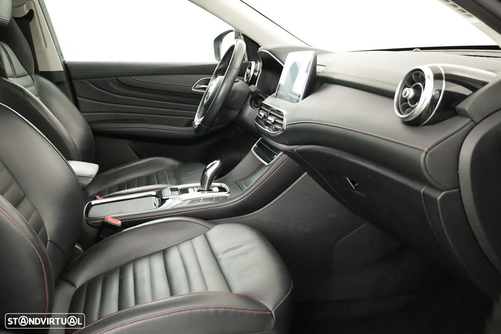 MG EHS 1.5 T-GDI Plug-in Hybrid Luxury - 23