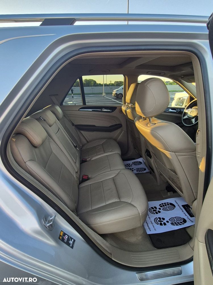 Mercedes-Benz ML - 22