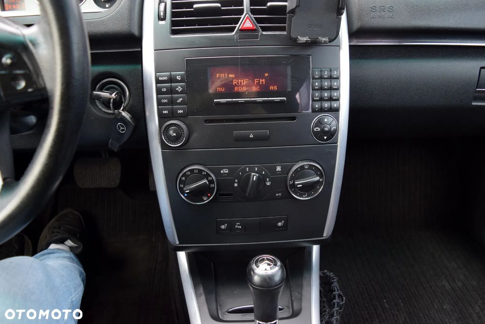 Mercedes-Benz Klasa B 200 CDI Autotronic Grand Edition - 21