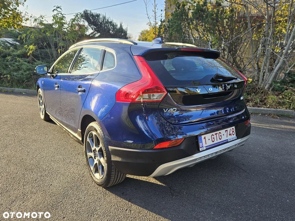 Volvo V40 D2 Ocean Race - 6
