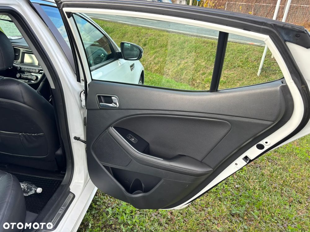 Kia Optima ver-2-0-xl - 24