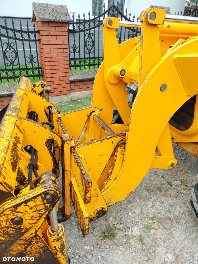 JCB 2 CX - 9