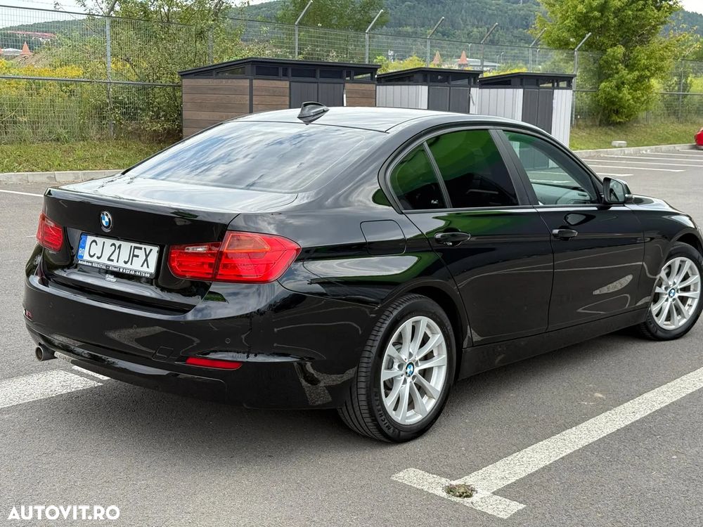 BMW Seria 3 - 12