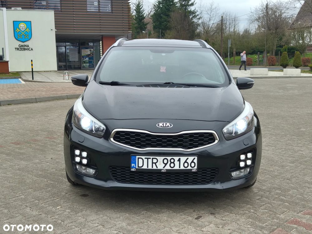 Kia Ceed 1.6 CRDi 136 ISG GT Line - 8