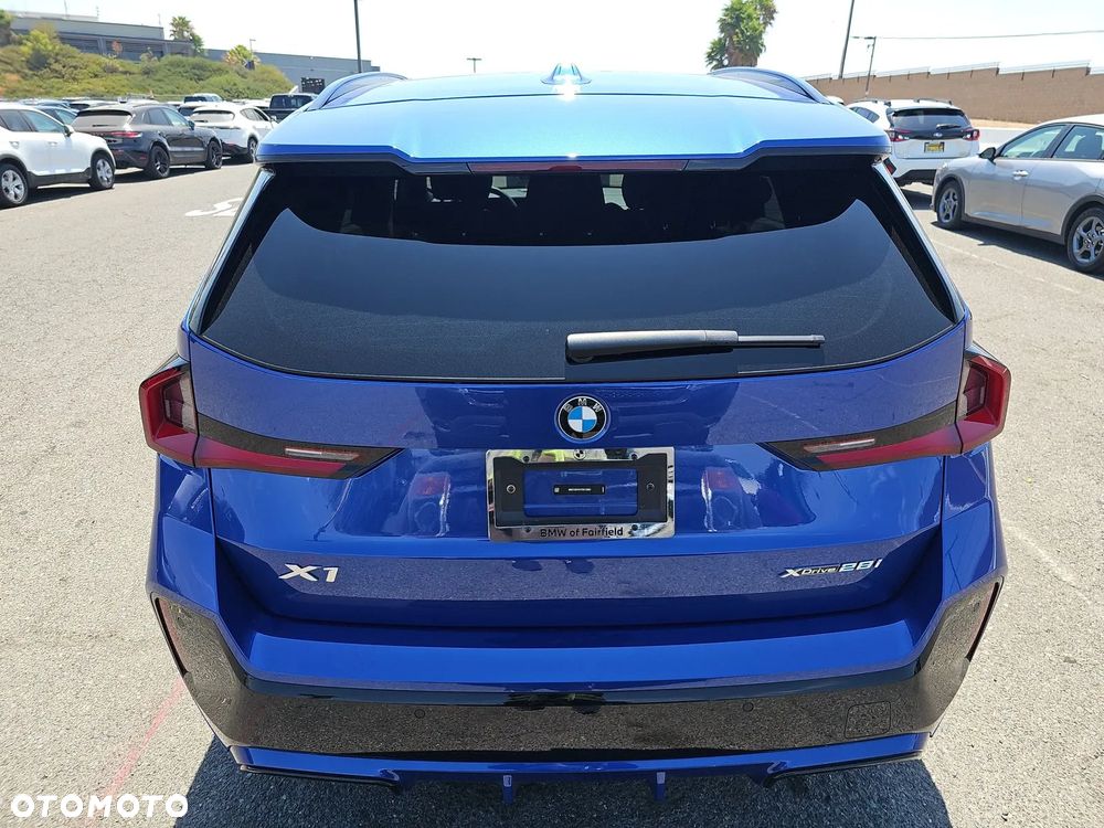BMW X1 - 6