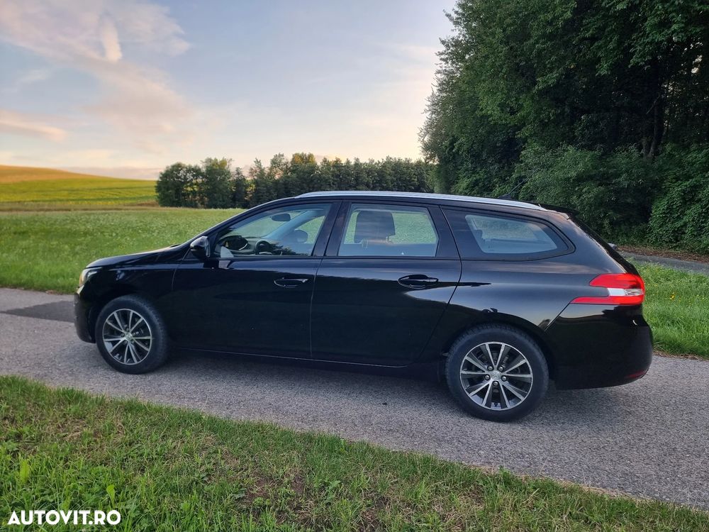 Peugeot 308 1.2 L PureTech Turbo Access - 4