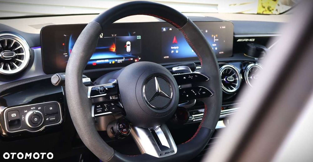 Mercedes-Benz Klasa A 45 S AMG 4-Matic 8G-DCT - 12
