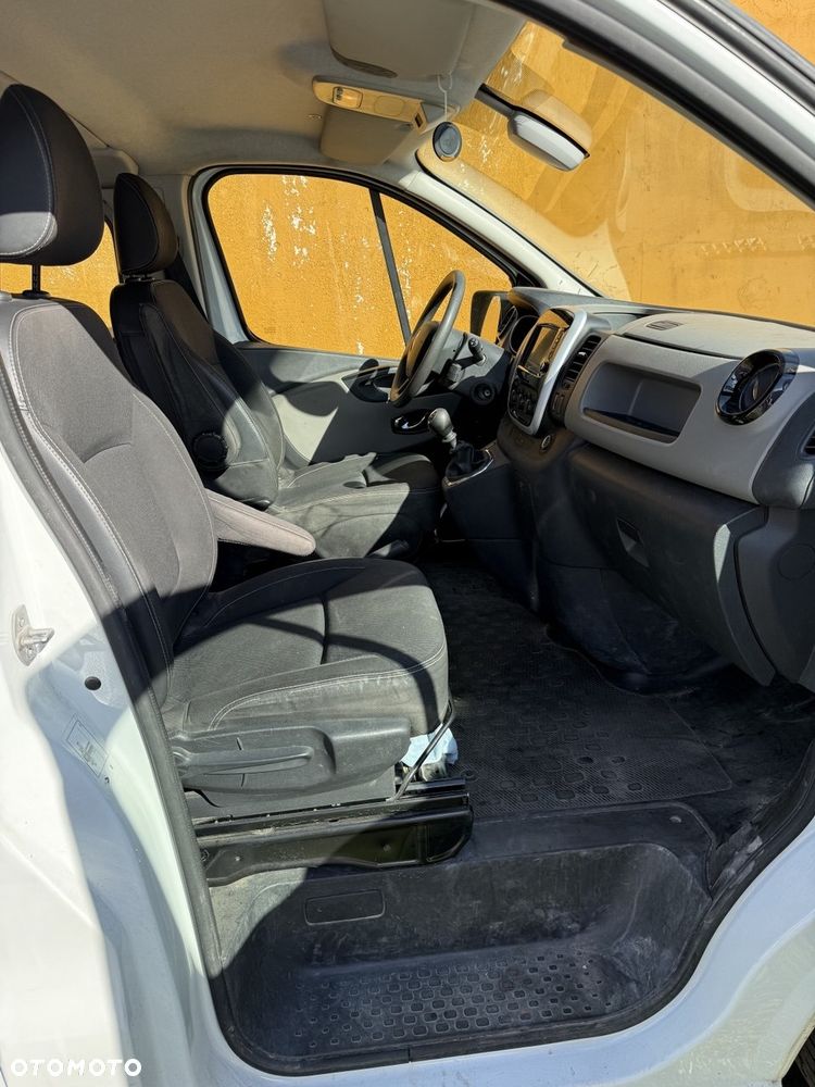Renault Trafic - 9