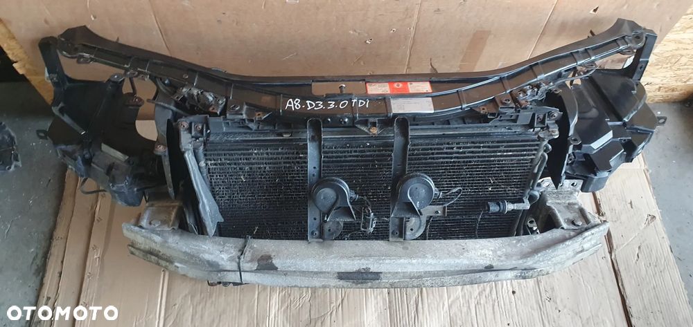 Pas przedni kompletny chłodnice wentylatory belka Audi A8 D3 3.0 TDI - 2