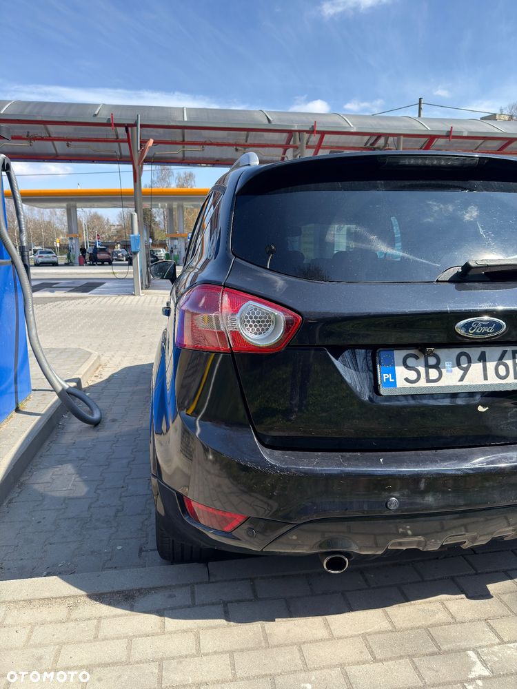 Ford Kuga 2.0 TDCi Titanium - 6