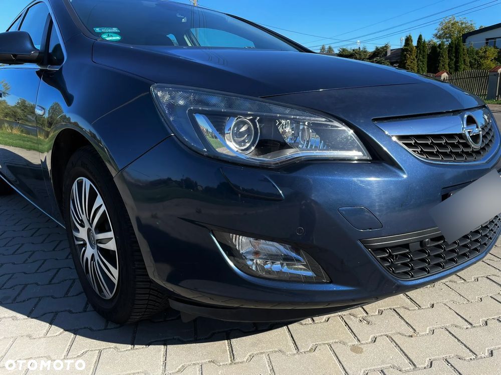 Opel Astra IV 1.4 T Sport - 9