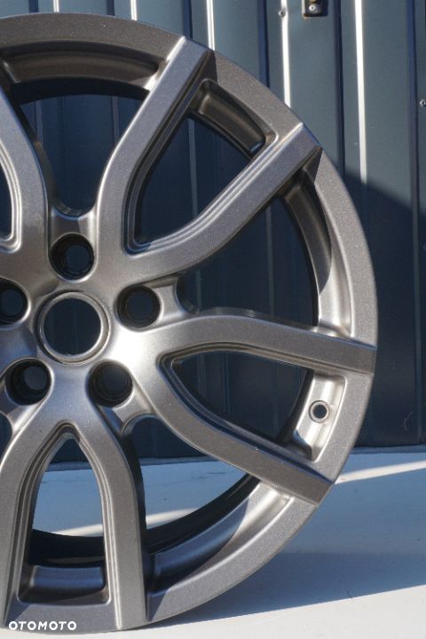 Land Rover 5x120 19 7,5J et44,5 LR01/Y7-A - 4