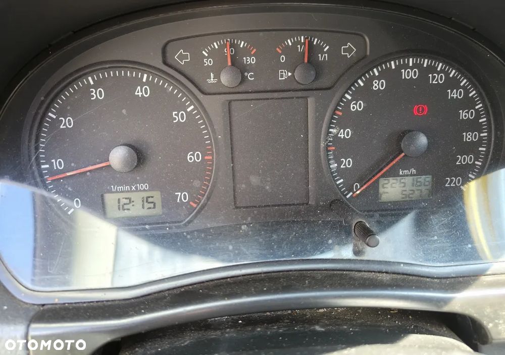Volkswagen Polo 1.4 16V Comfortline - 6