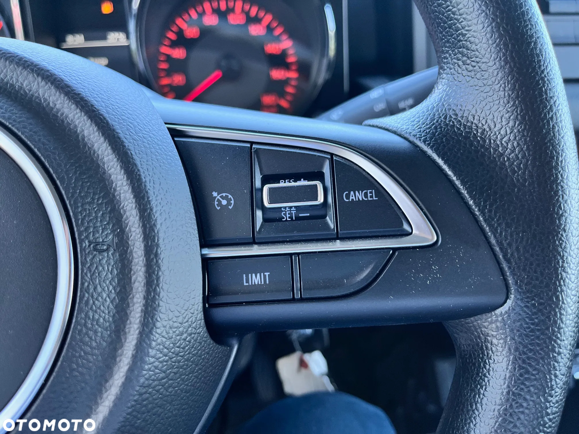 Suzuki Jimny 1.5 Pro - 24