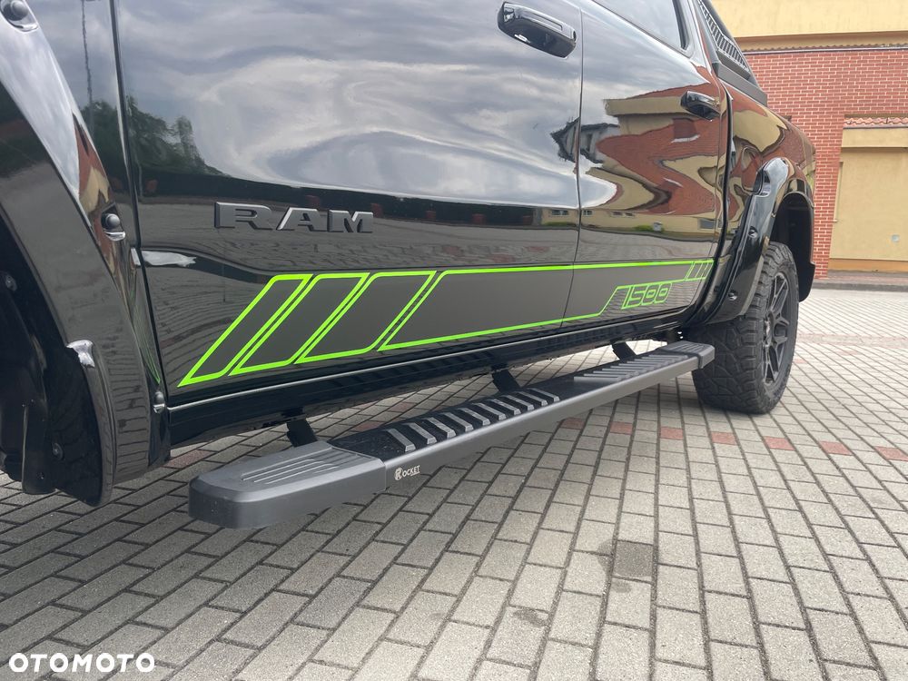 RAM 1500 5.7 Crew Cab Bighorn - 10