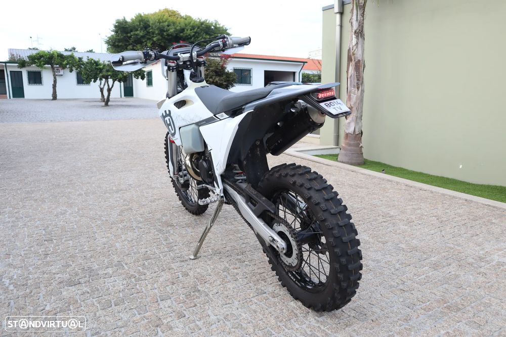 Husqvarna TE 300 Pro - 4