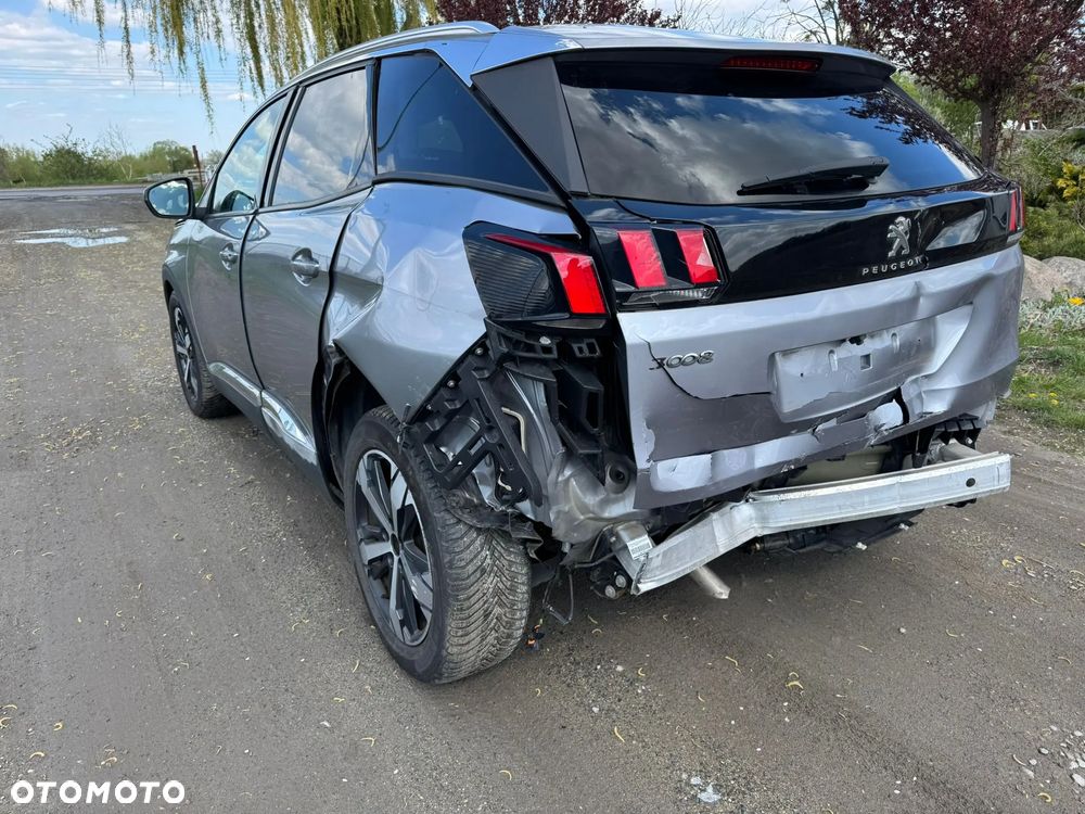 Peugeot 3008 - 17