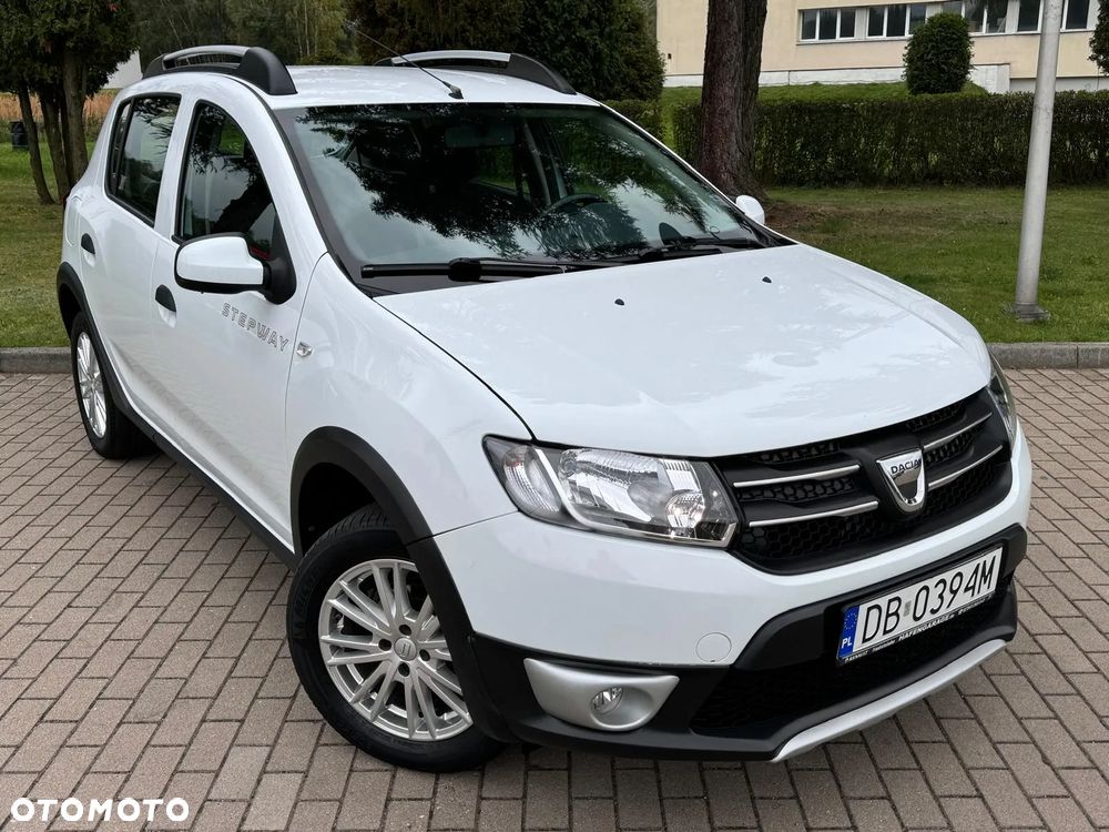 Dacia Sandero 0.9 TCe SL Celebration S&S EU6 - 11