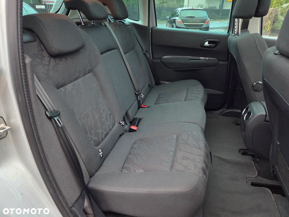 Peugeot 3008 120 VTi Style - 10