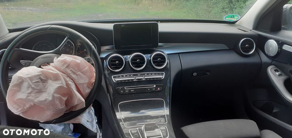 Mercedes-Benz Klasa C 250 (BlueTEC) d 4Matic 7G-TRONIC - 11