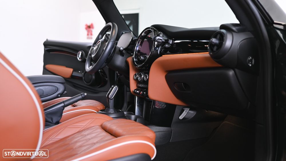 MINI 3 Portas John Cooper Works Auto Desportiva - 42