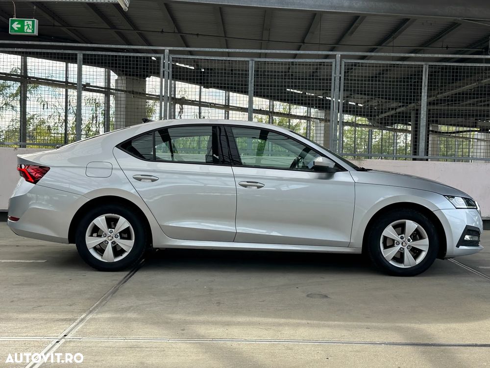 Skoda Octavia 2.0 TDI Style - 8