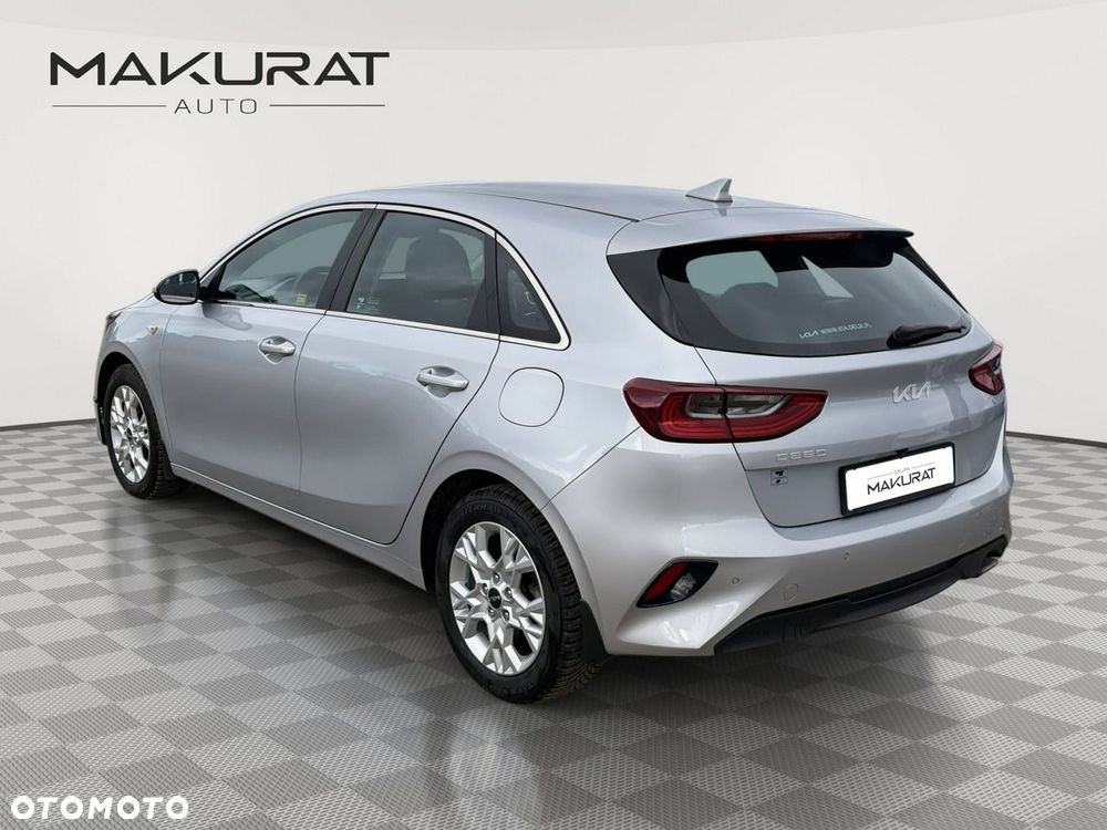Kia Ceed 1.5 T-GDI M - 4