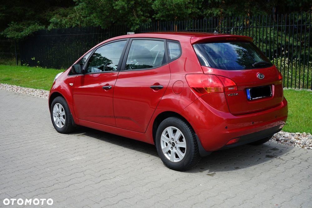 Kia Venga - 21